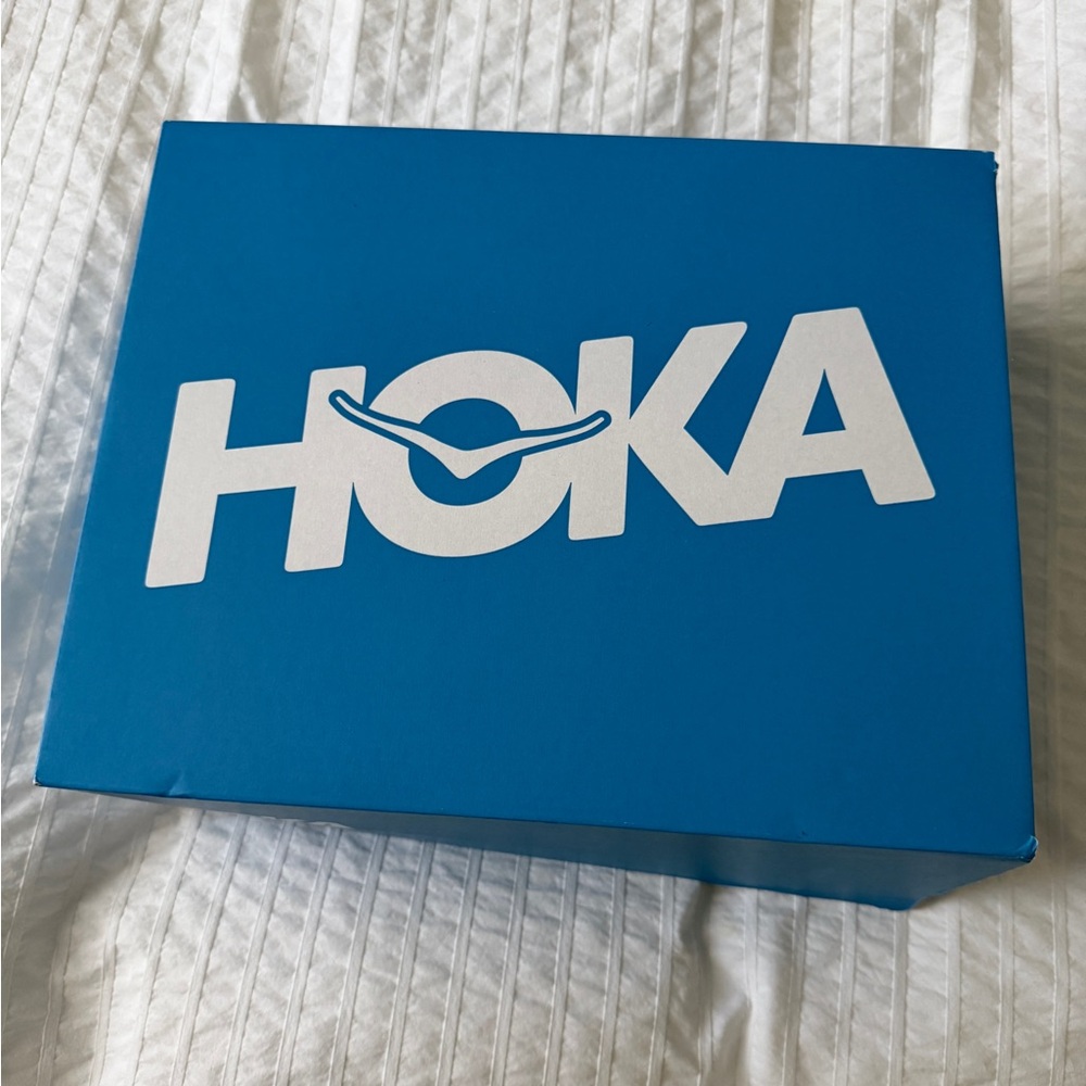 NWT HOKA TRANSPORT Size 9